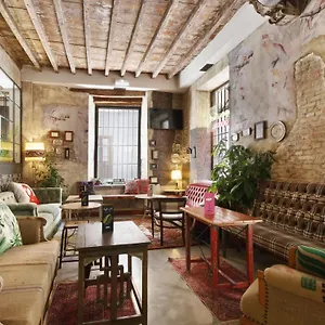 Lemon Rock Hostal